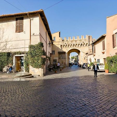 Enchanting Loft In Trastevere Roma Ngoại thất bức ảnh